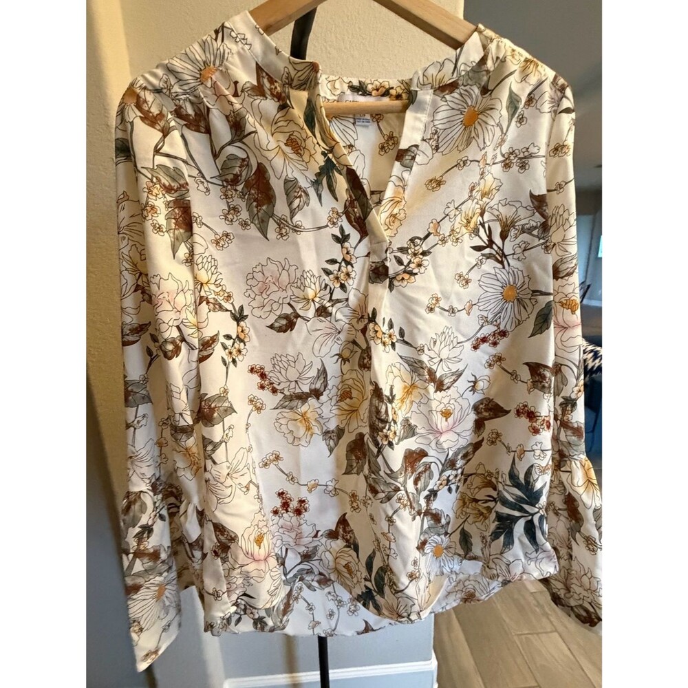 Carolina Belle Floral Long-Sleeve V-Neck Blouse in Cream and Brown S
